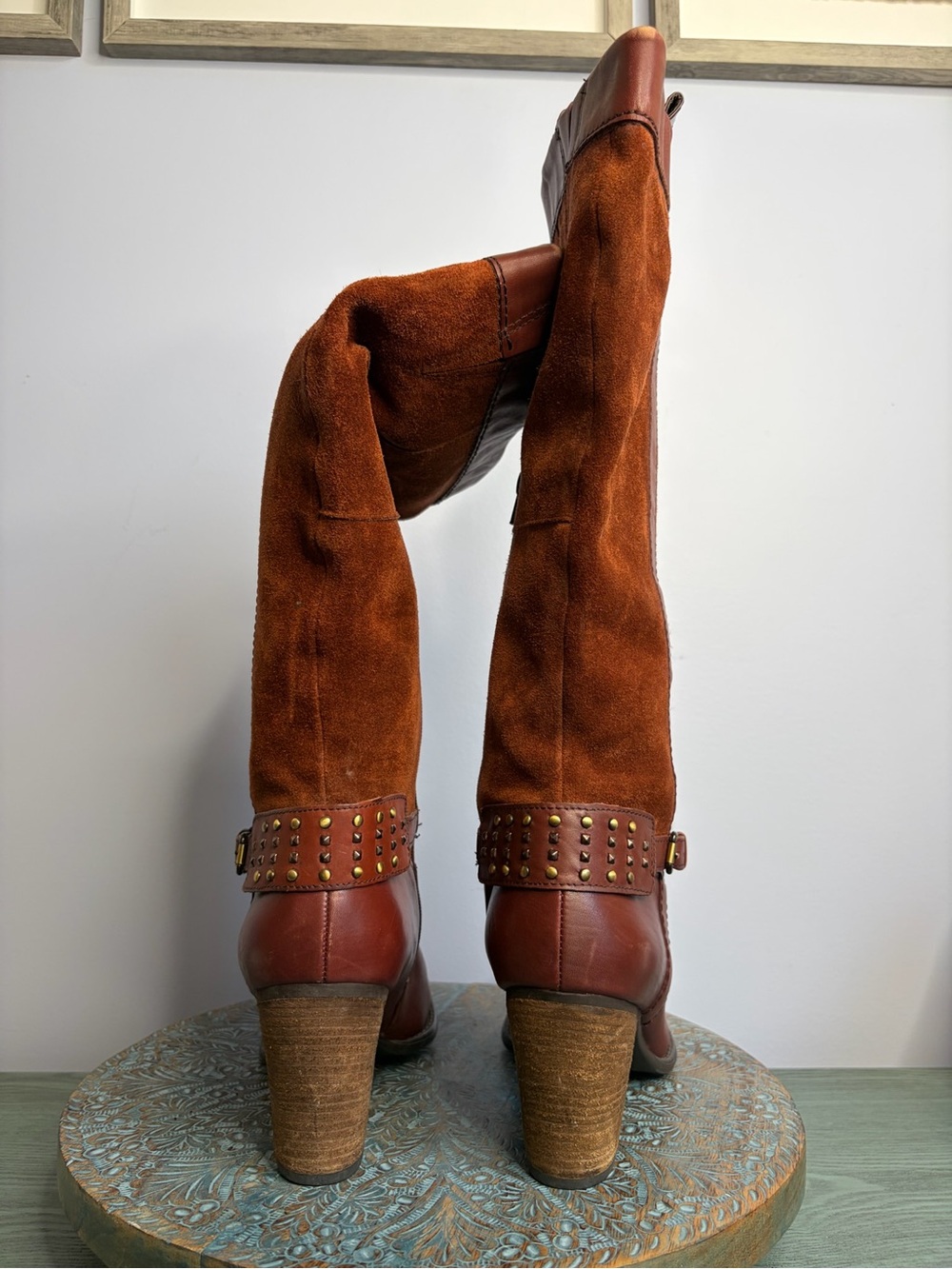 Like New! Naturalizer Cognac Suede Leather Knee High Heeled Boots size 12 - Picture 14 of 14